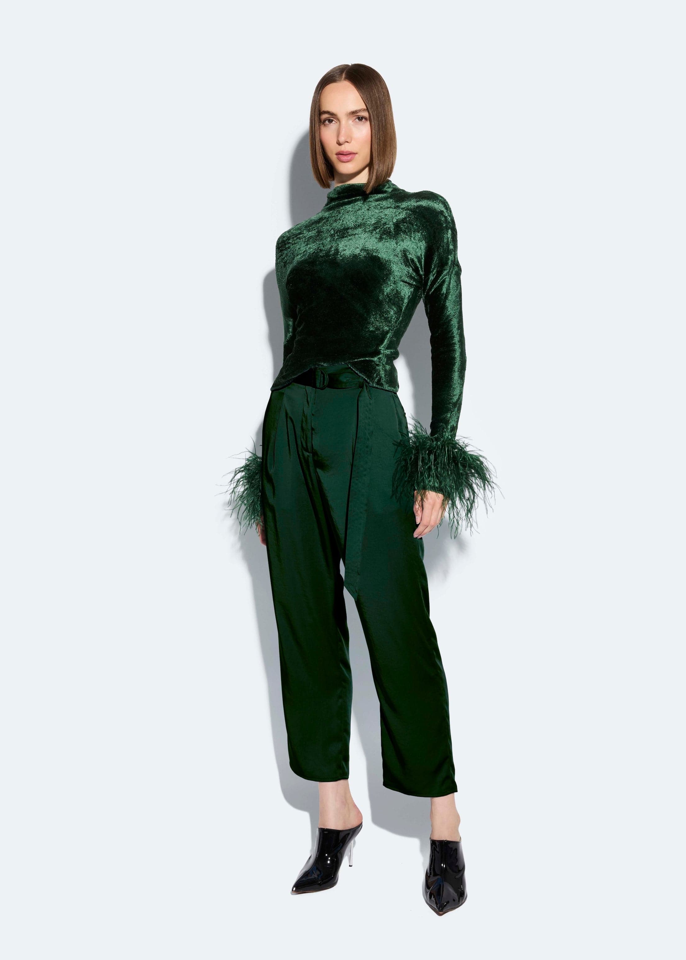 Satin Belted Cropped Pant