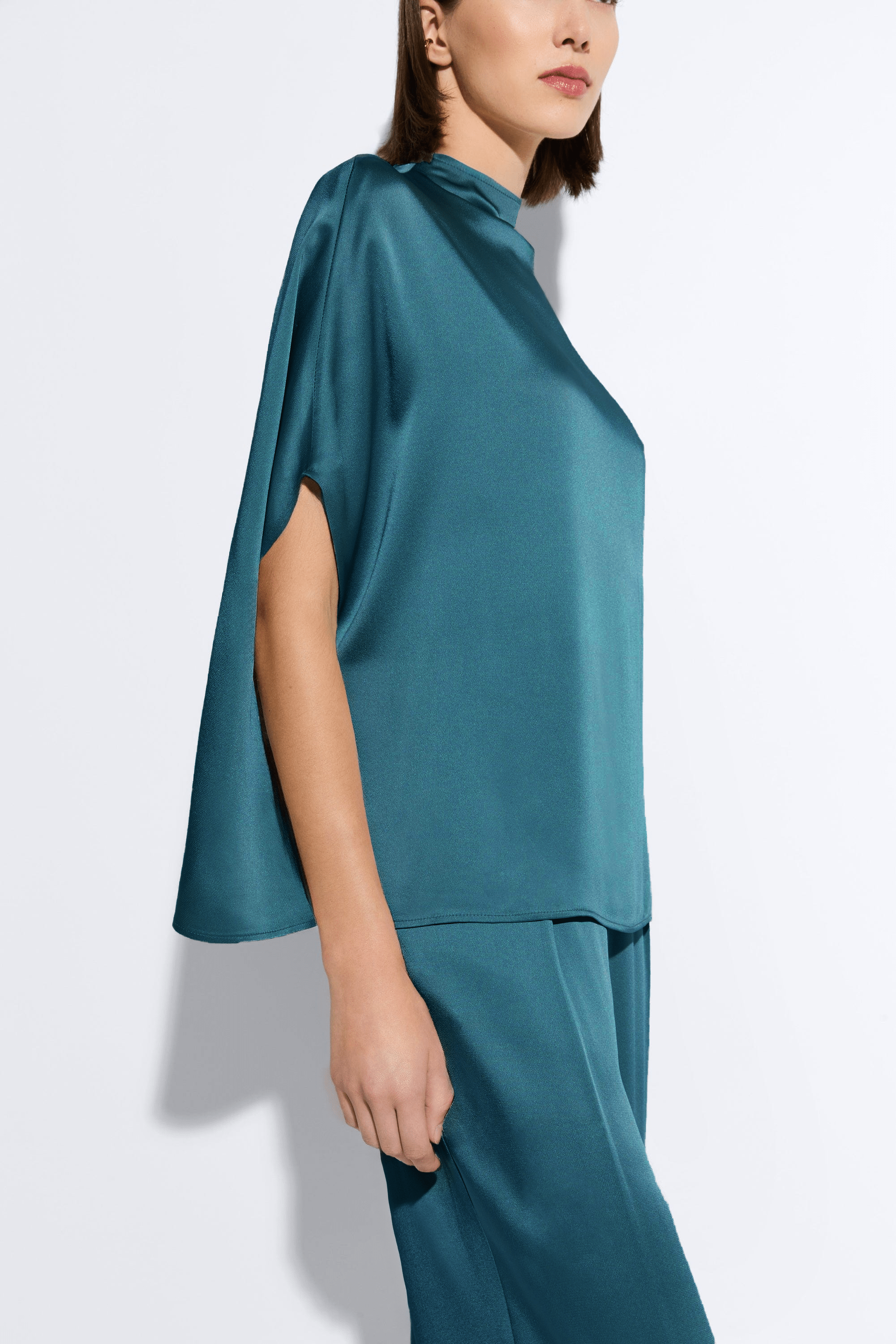 Satin Cape Tee - LAPOINTE