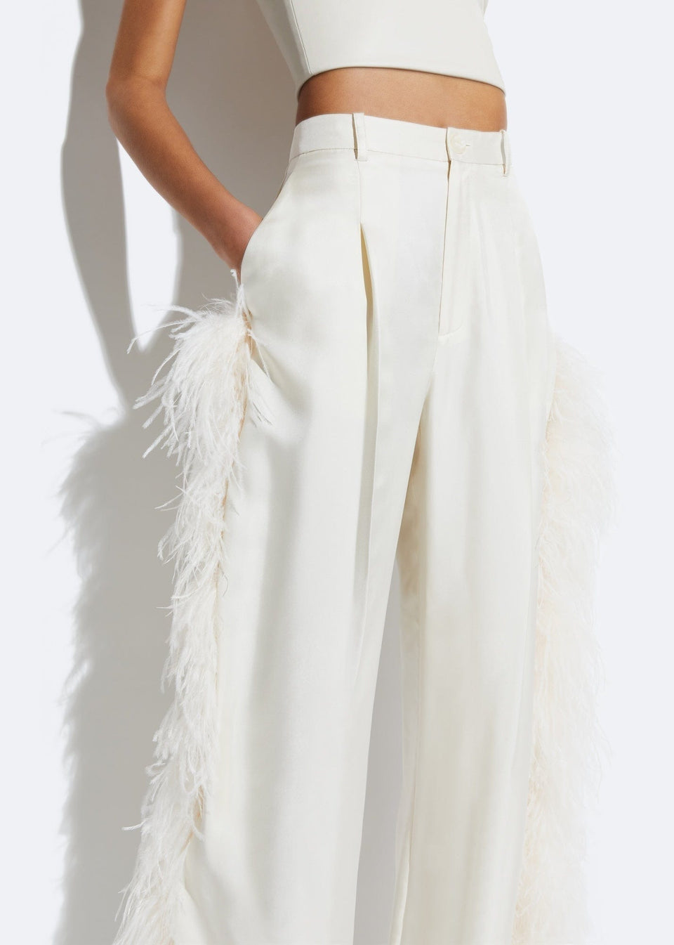 Silky Twill Pleated Pant With Feathers
