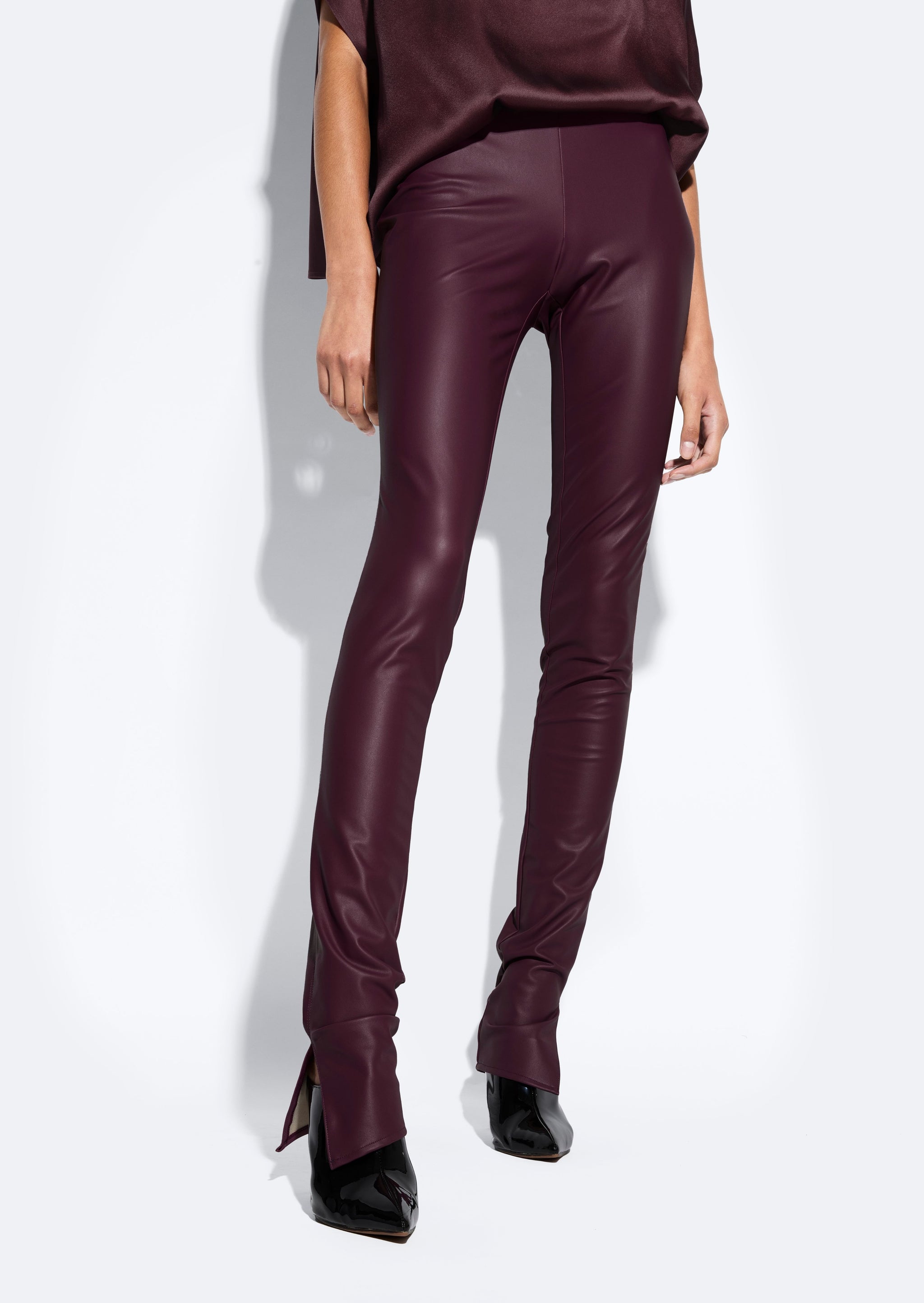 Stretch Faux Leather Split Hem Legging