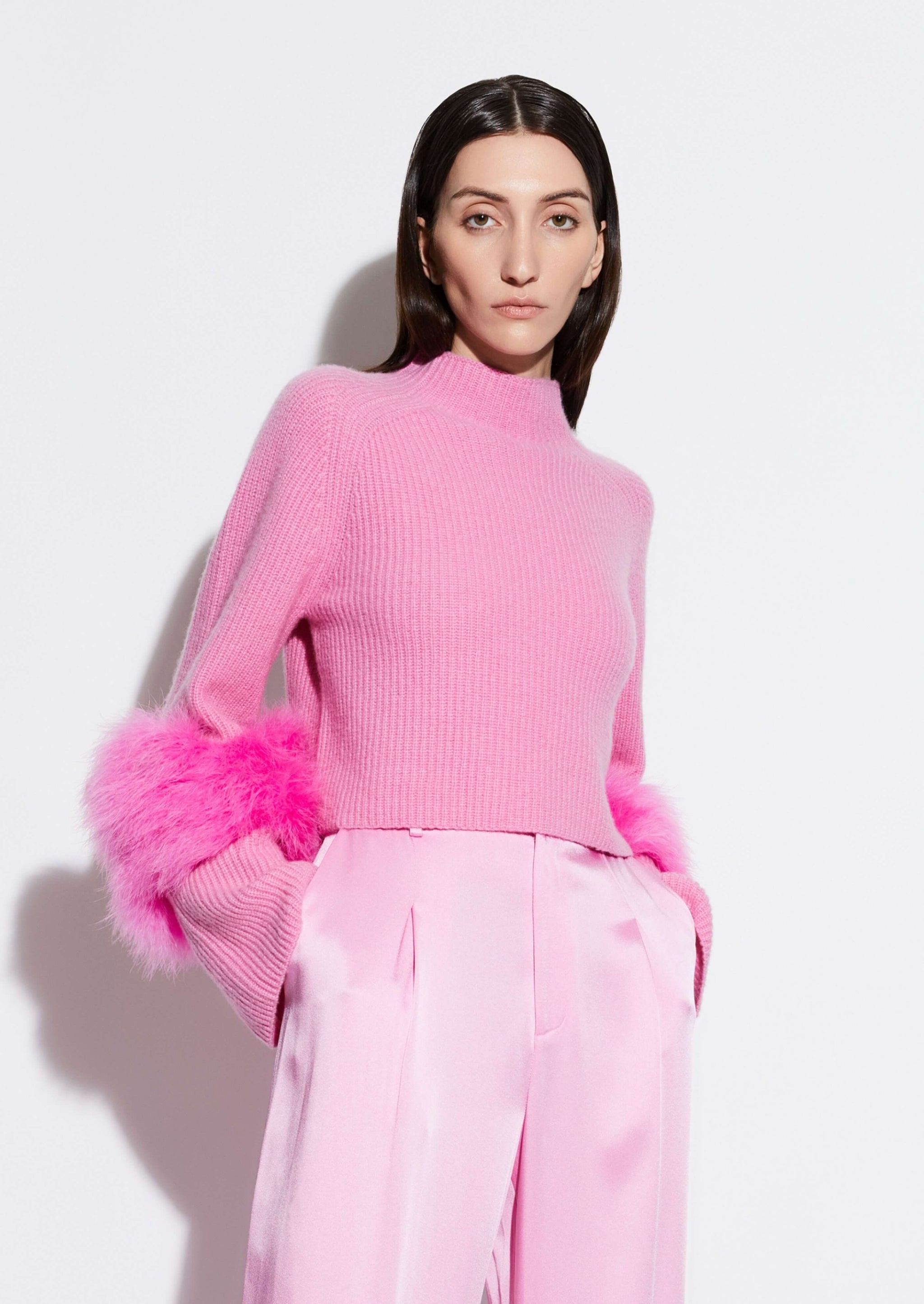 Airy Cashmere Cropped Sweater With Marabou Feathers