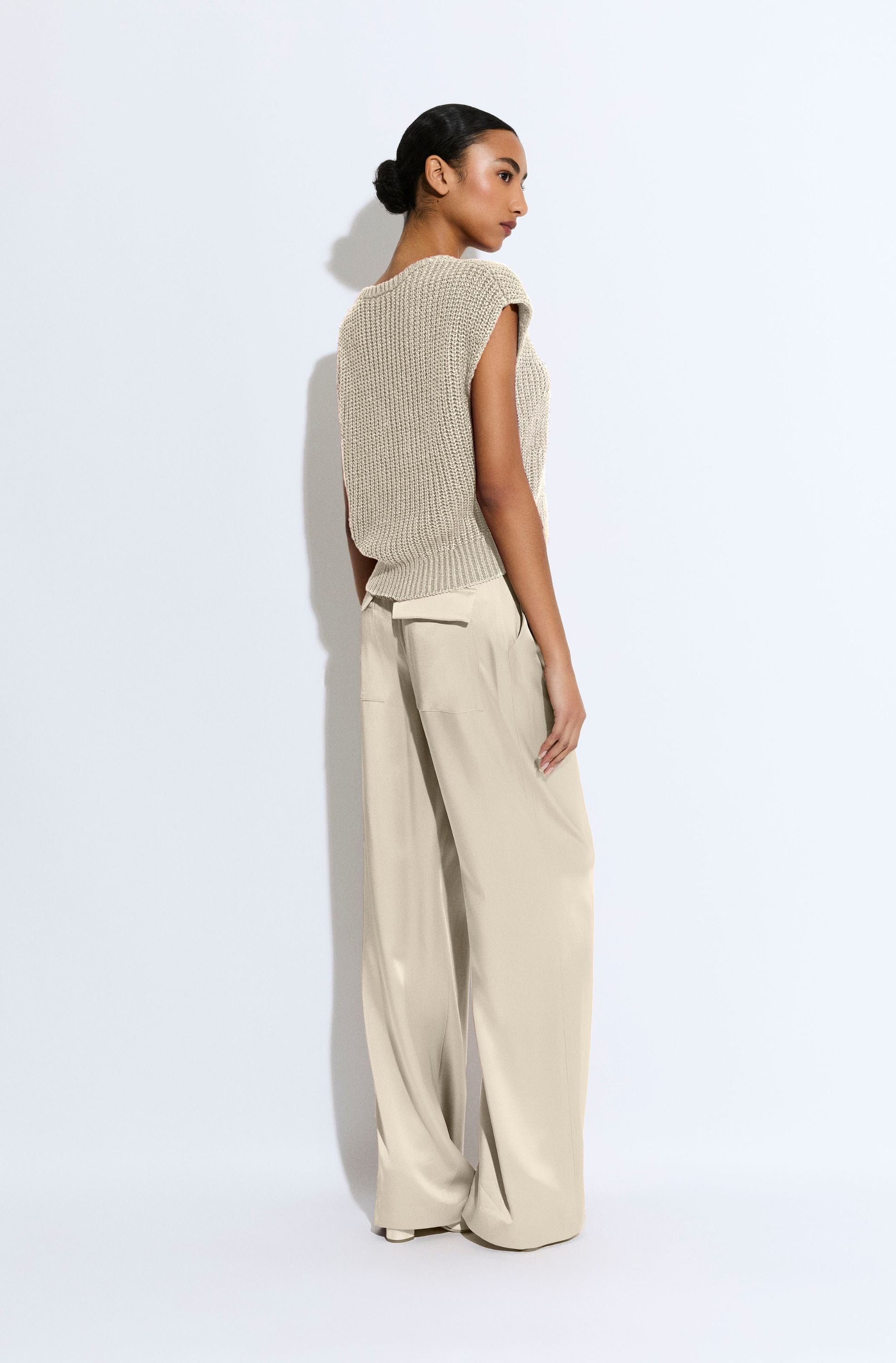 Silk Yarn Sleeveless Crop Sweater - LAPOINTE
