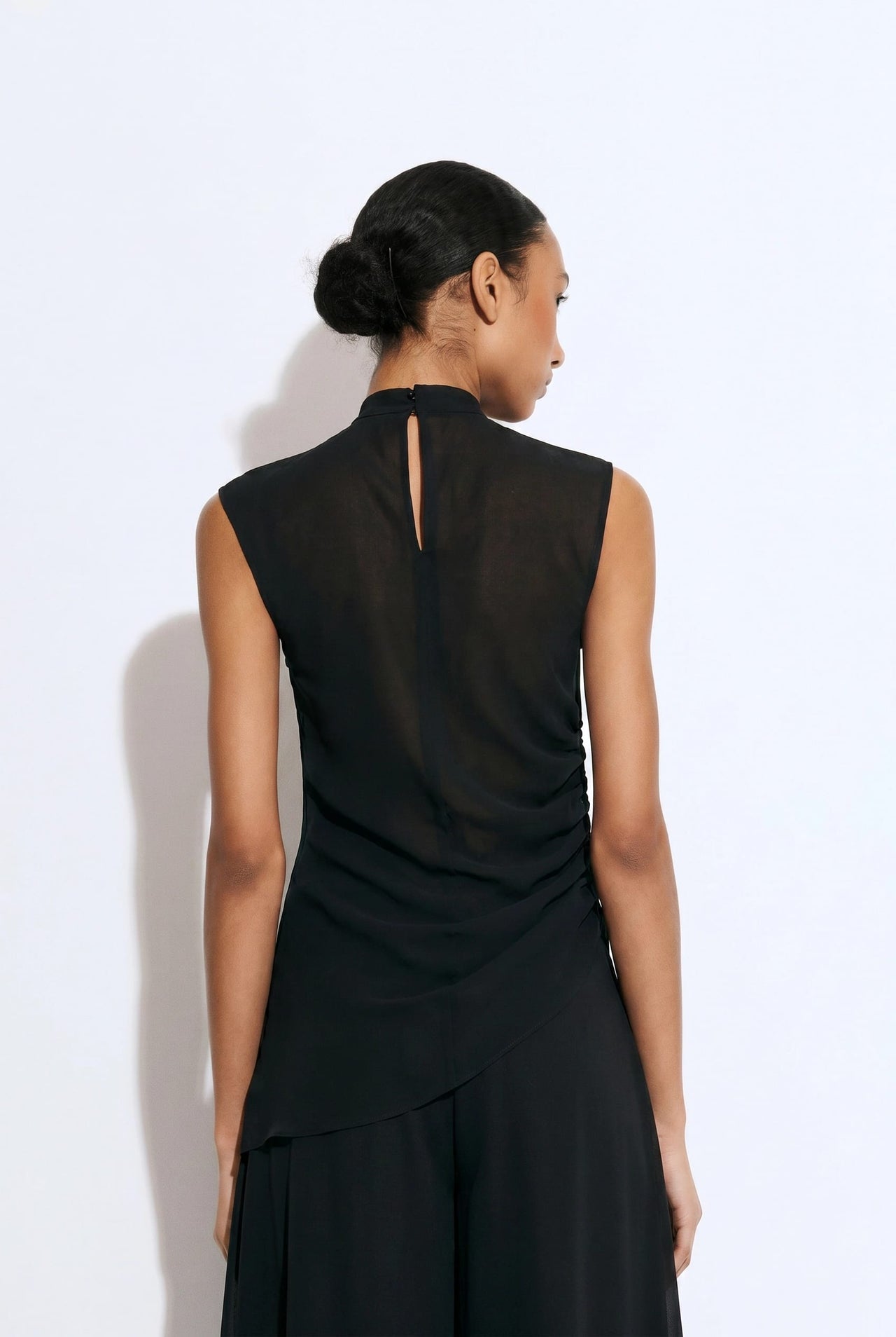Lightweight Georgette Mock Neck Ruched Top - LAPOINTE