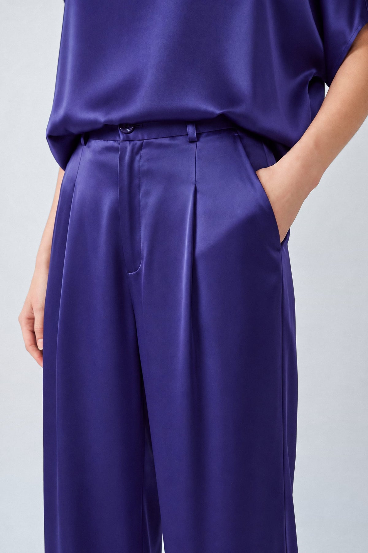 Satin Relaxed Pleated Pant - LAPOINTE