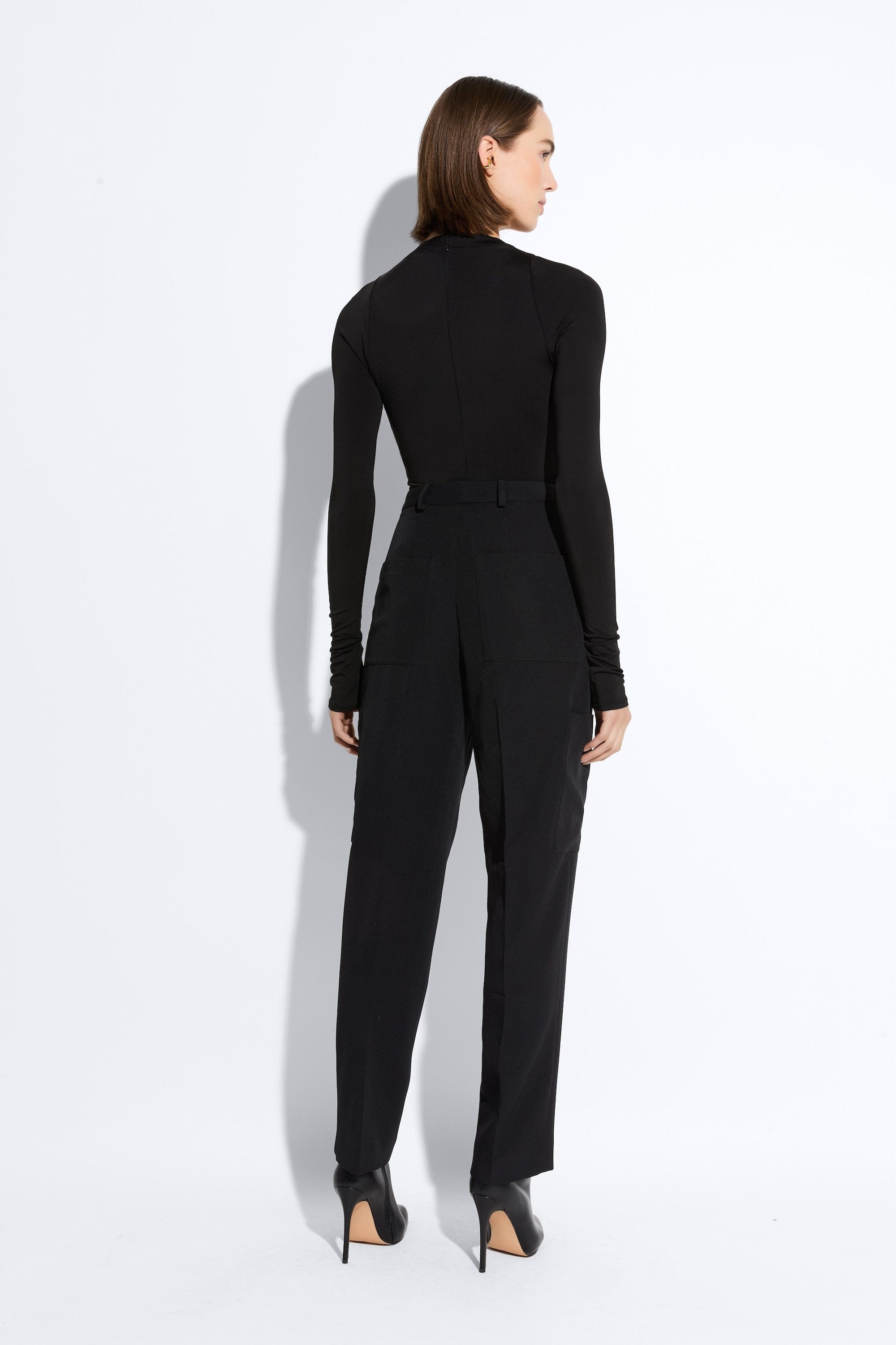 Jersey Cut Out V Neck Bodysuit in Black Black | LAPOINTE