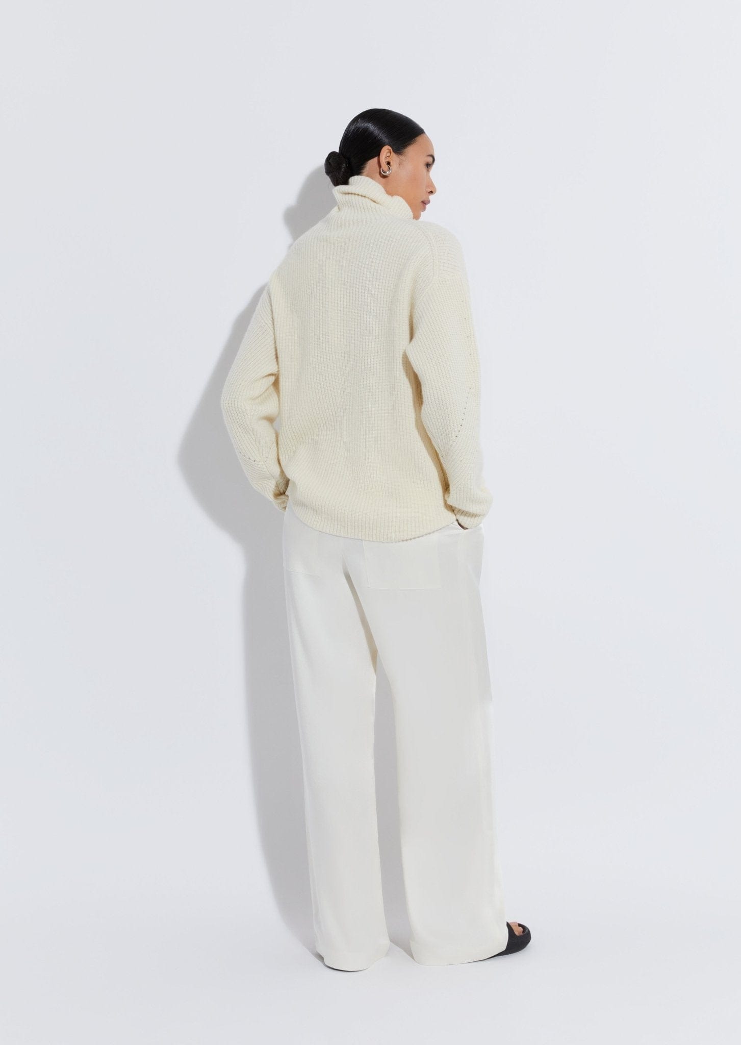 Satin Relaxed Pleated Pant in White White and Neutral | LAPOINTE