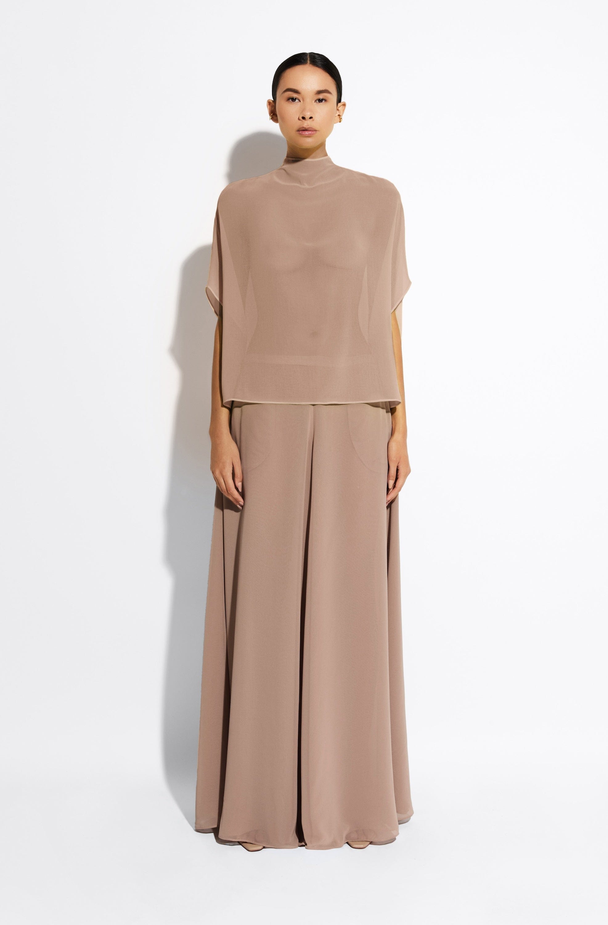 Lightweight Georgette Wide Leg Pant With Pockets in Oat Tan