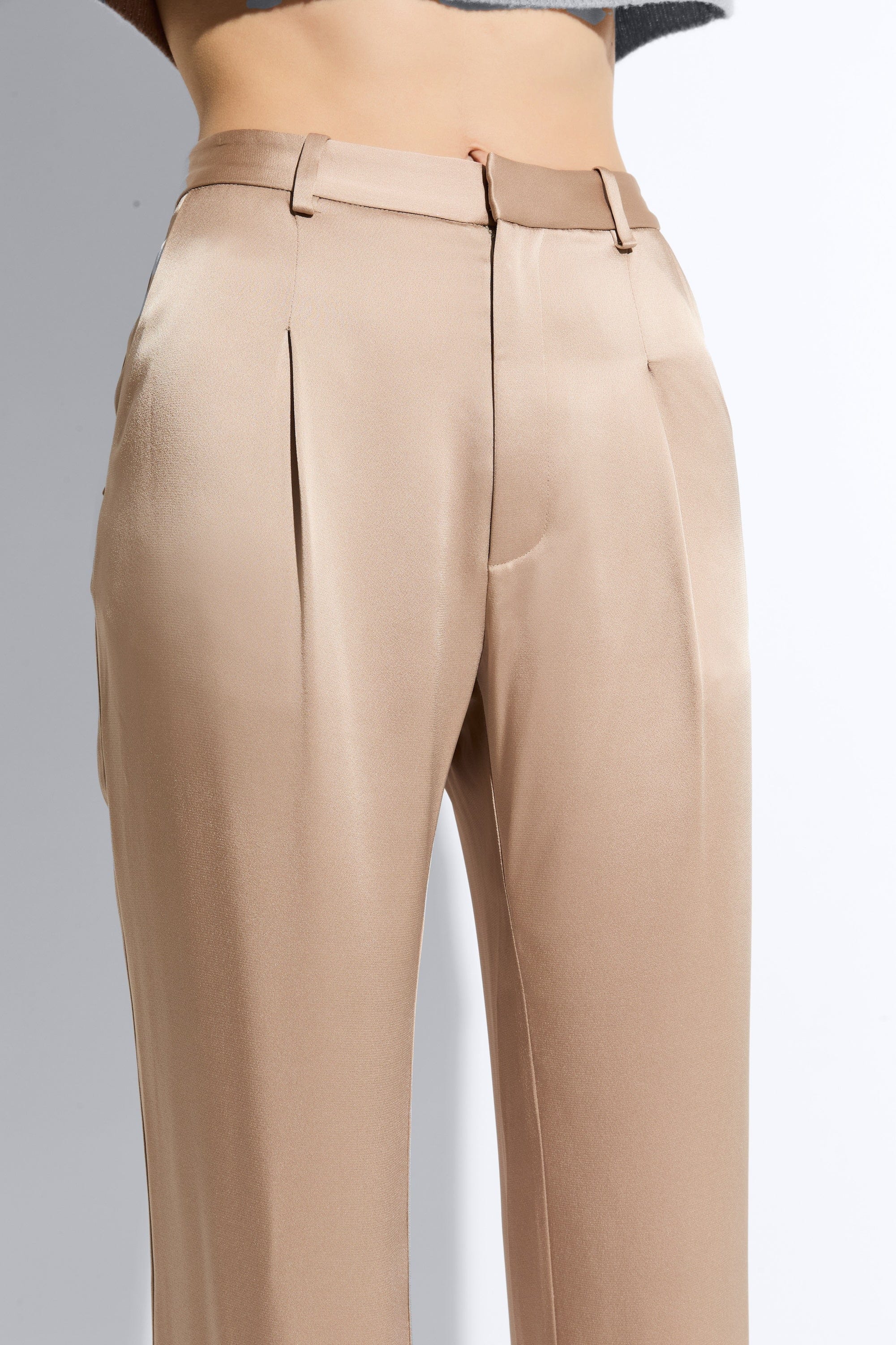 Satin Relaxed Pleated Pant